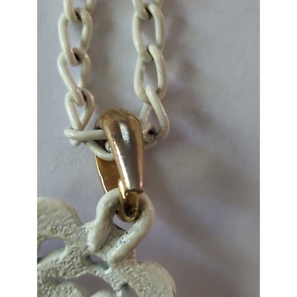Necklace Floral Open Work White Enamel Pendant Necklace White Chain 33" - Picture 9 of 9